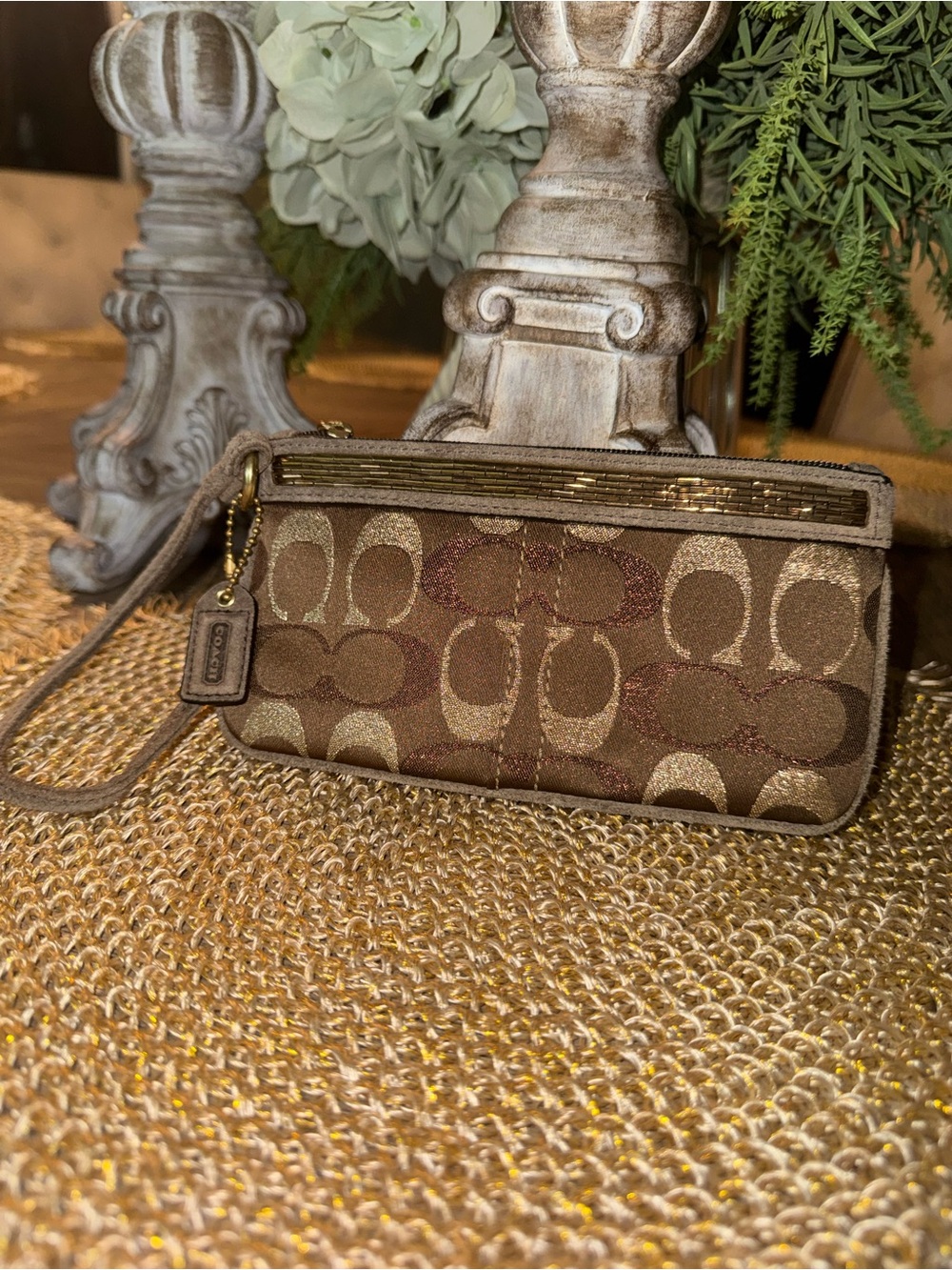 NWOT Coach Brown Metallic Beasing Surde Wristlet Clutch Collectors Item UNIQUE